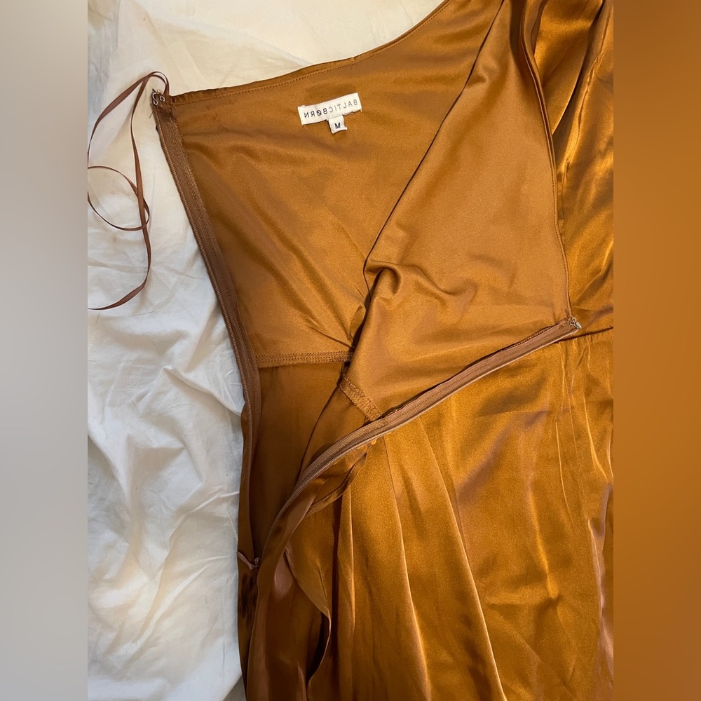 NWOT Baltic Born One Shoulder Midi Dress Copper/Amber M - Picture 11 of 12